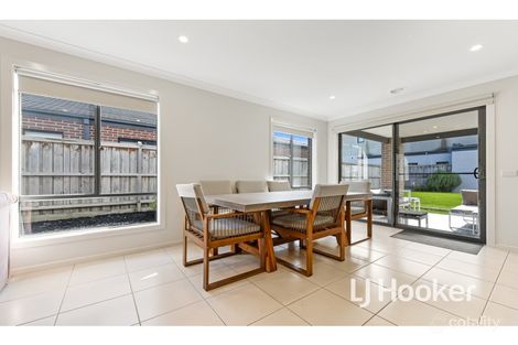 Property photo of 93 Parkhurst Drive Cranbourne East VIC 3977