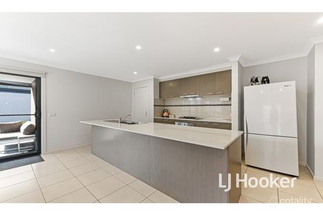 Property photo of 93 Parkhurst Drive Cranbourne East VIC 3977