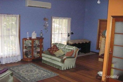 Property photo of 4 Damian Court Regency Downs QLD 4341