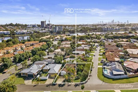 Property photo of 6 Pristine Court Varsity Lakes QLD 4227
