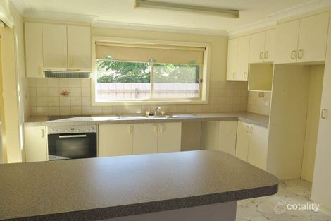 Property photo of 1/116 Dalman Parkway Glenfield Park NSW 2650