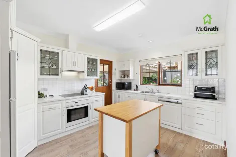 Property photo of 52 Hamilton Avenue Warradale SA 5046