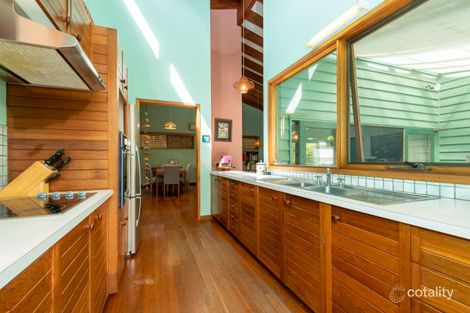 Property photo of 10 Dammerel Crescent Emerald Beach NSW 2456