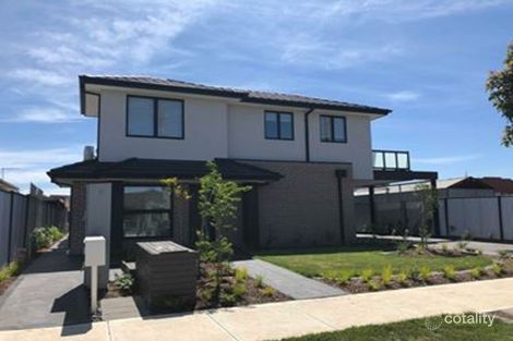 2/22 Green St, Airport West, VIC 3042