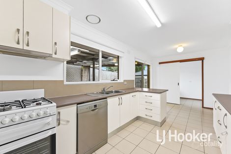 Property photo of 9 Strathavan Drive Berwick VIC 3806
