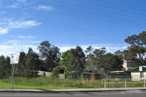 25 Grand View Pde, Lake Heights, NSW 2502