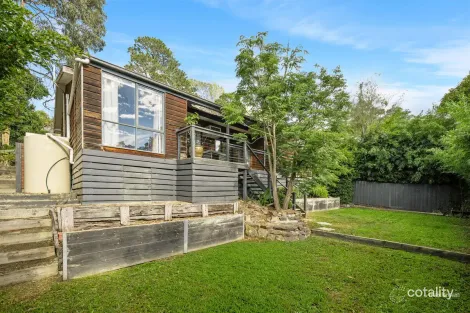 56 Old Warburton Hwy, Seville East, VIC 3139