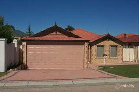 2 Max Forman Ct, Como, WA 6152