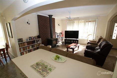 Property photo of 38 Heckfield Street Macarthur VIC 3286