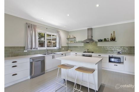 Property photo of 11 Hilltop Road Wamberal NSW 2260