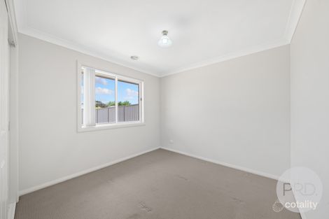Property photo of 106 Mima Street Glenfield Park NSW 2650