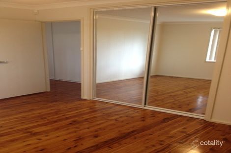 Property photo of 19 Carrington Circuit Leumeah NSW 2560