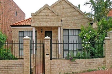 44 Blackfriars Rd, Joondalup, WA 6027