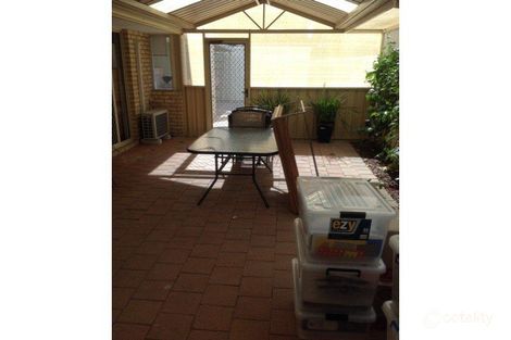 Property photo of 11 Coral Crescent Broadwater WA 6280