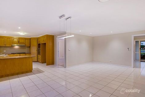 Property photo of 21 Westleigh Drive Werribee VIC 3030
