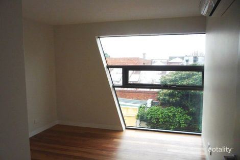 Property photo of 2/75 Dorrit Street Carlton VIC 3053