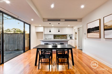 Property photo of 2/209 Nepean Street Greensborough VIC 3088