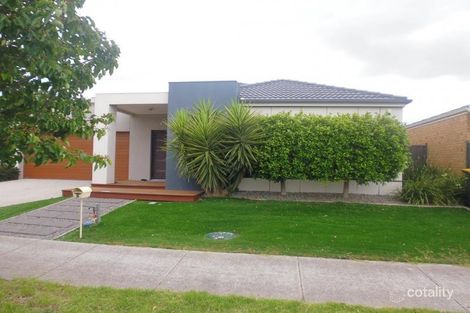 Property photo of 2 Denmans Mews Deer Park VIC 3023