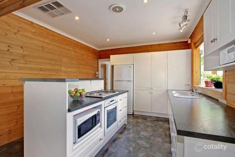 Property photo of 21 Byron Road Kilsyth VIC 3137