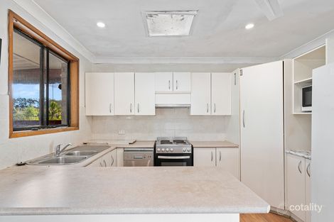 Property photo of 5 Collaroy Close Chittaway Bay NSW 2261
