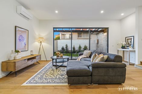 Property photo of 1/23 Thea Grove Doncaster East VIC 3109