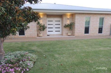 Property photo of 406 Church Street Hay NSW 2711