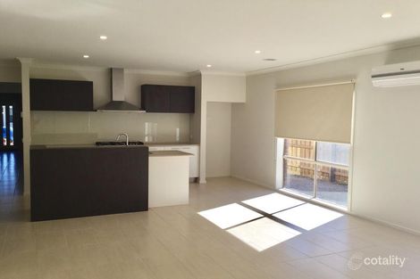 Property photo of 3 Spoonbill Drive Armstrong Creek VIC 3217