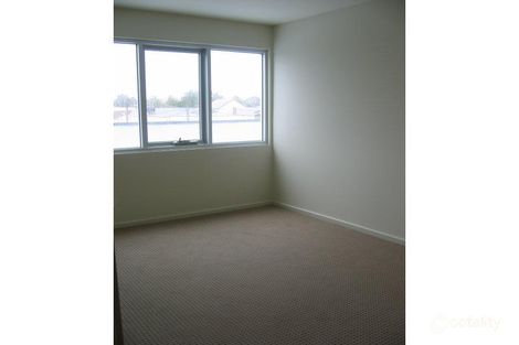 302/14 Bell St, Coburg, VIC 3058