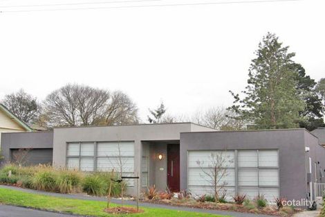 15 Van Ness Ave, Glen Iris, VIC 3146