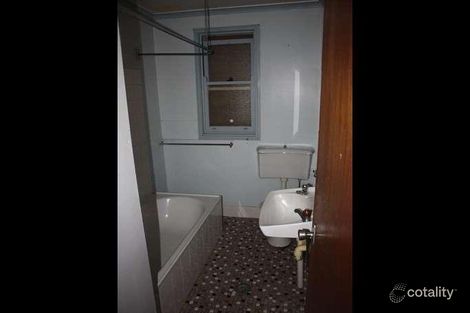 Property photo of 11 Edghill Place Tolland NSW 2650