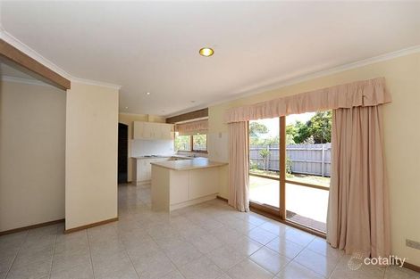 Property photo of 2 Arcadia Street Carrum Downs VIC 3201