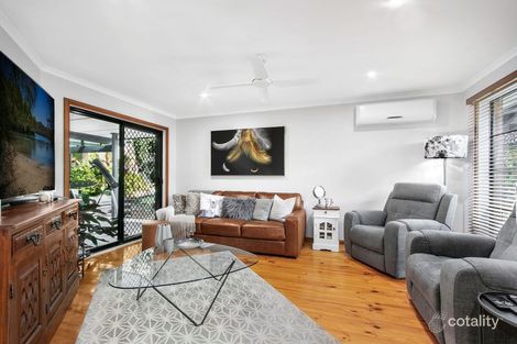 Property photo of 1 Azarow Circuit Croydon South VIC 3136