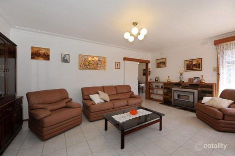 Property photo of 29 Crocus Crescent Glen Waverley VIC 3150