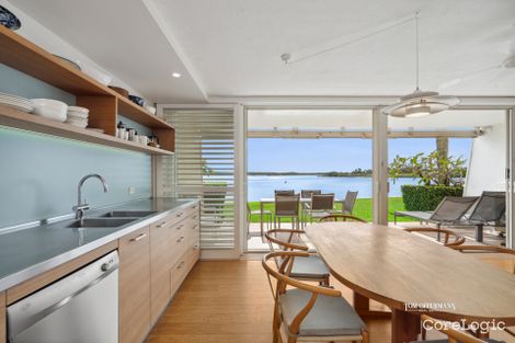 Property photo of 4/6 Quamby Place Noosa Heads QLD 4567