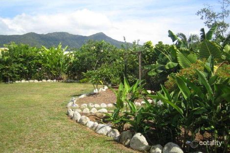 Property photo of 9 Borrowdale Close Bentley Park QLD 4869