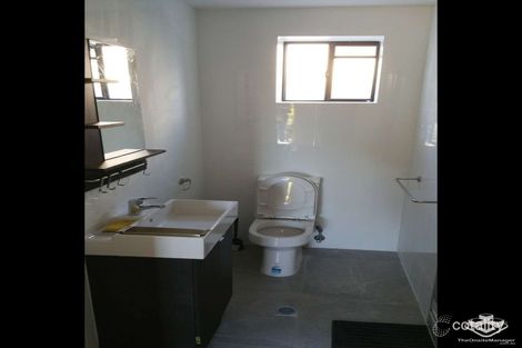 Property photo of 2 Monarda Street Runcorn QLD 4113