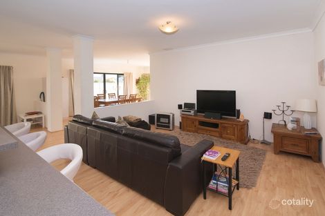 Property photo of 18 Monclair Circuit Dunsborough WA 6281