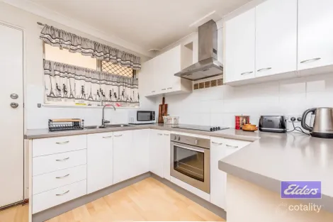 280a Sixth St, Wonthella, WA 6530