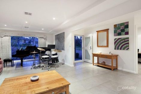 Property photo of 12 Barron Street Deakin ACT 2600