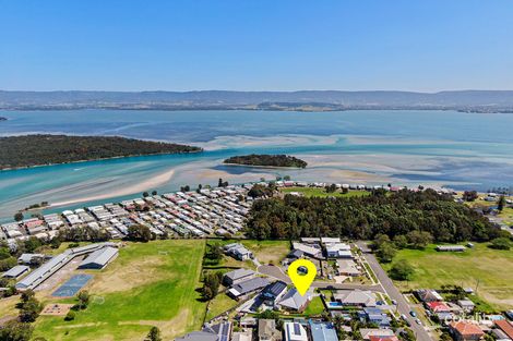 Property photo of 3 Lillipilli Place Windang NSW 2528