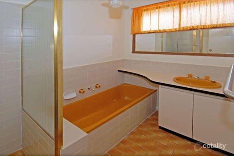 Property photo of 20 Tamar Drive Deer Park VIC 3023