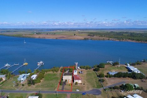 4 Corser St, Burnett Heads, QLD 4670