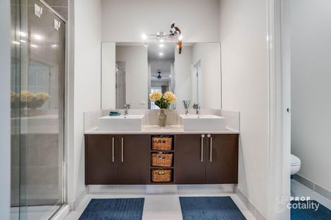 Property photo of 29 Hollywood Avenue Point Cook VIC 3030