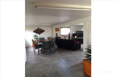 Property photo of 30 Dickens Avenue Ooralea QLD 4740