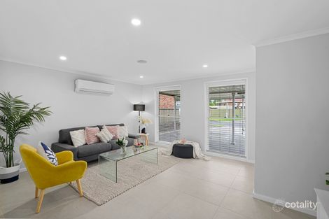 Property photo of 11 Kasie Place St Clair NSW 2759