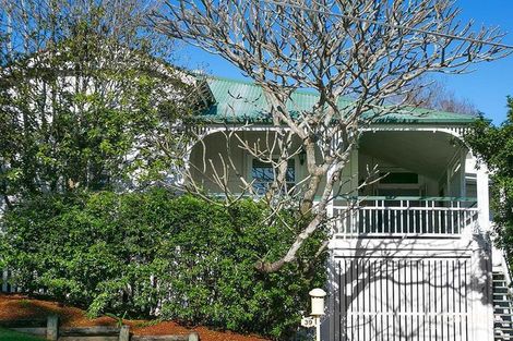 39 Highview Tce, St Lucia, QLD 4067