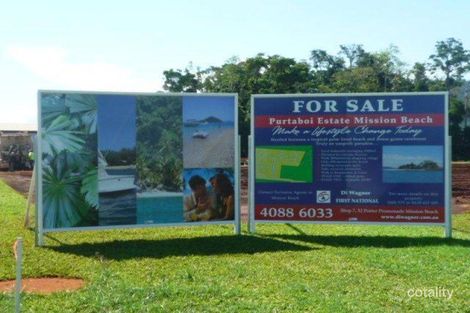 Property photo of 14 Island Close Pacific Haven QLD 4659
