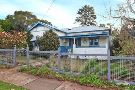 72 Bourke St, Turvey Park, NSW 2650