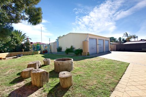 Property photo of 3 Turnatt Way Wanneroo WA 6065