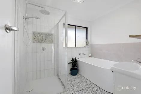 Property photo of 10 Anzac Avenue Koroit VIC 3282